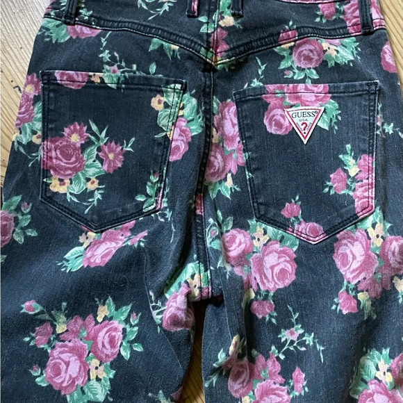Guess Jeans 1981 3 Zip Crop Vintage Black Floral Roses Size 24 80s Y2K - Picture 7 of 15